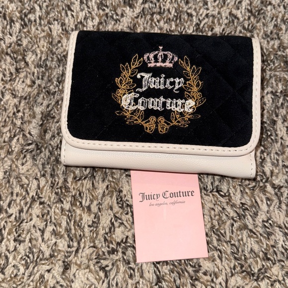 Juicy Couture Royal Moments Satchel - Picture 4 of 4